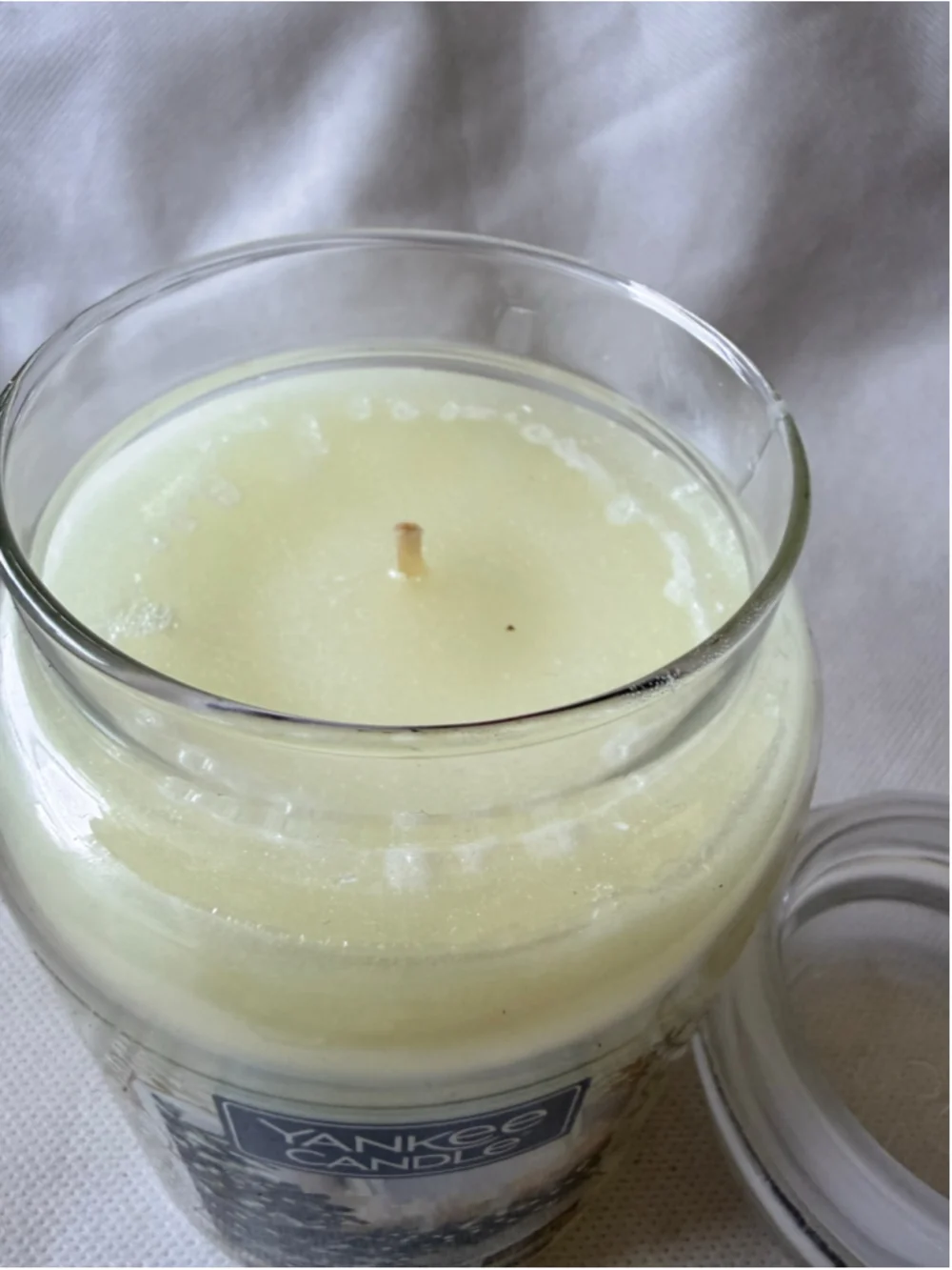 NEW Yankee Candle Large Jar Candle 22 oz HOLIDAY TWINKLING LIGHTS